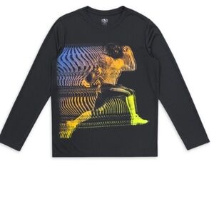 Boys Athletic Long Sleeve Shirt Size 14-16 used $5.00